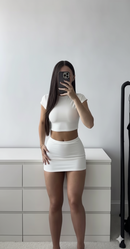 Conjunto Modelador Premium – Top e Saia que Realçam suas Curvas, Sem Transparência