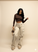 Calça Cargo Justa no Corpo, Solta nas Pernas – Conforto e Elegância